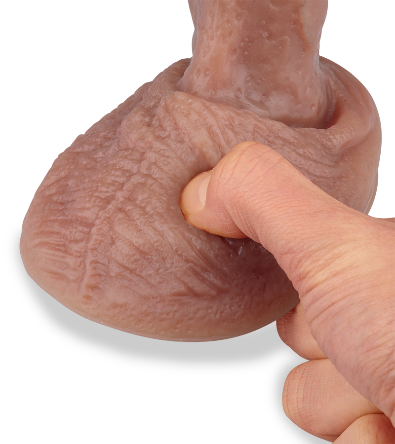 19,5 cm langer Saugnapf-Dildo Platinum