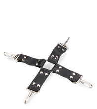 Load image into Gallery viewer, 8-teiliges BDSM-Set aus Kunstleder mit Nieten